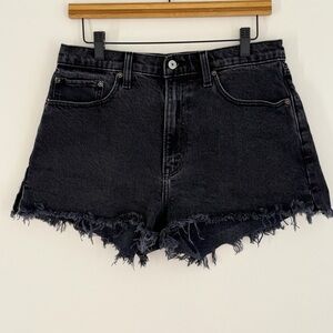 Abercrombie & Fitch The Mom Short High Rise Curve Love Black Size 30/10